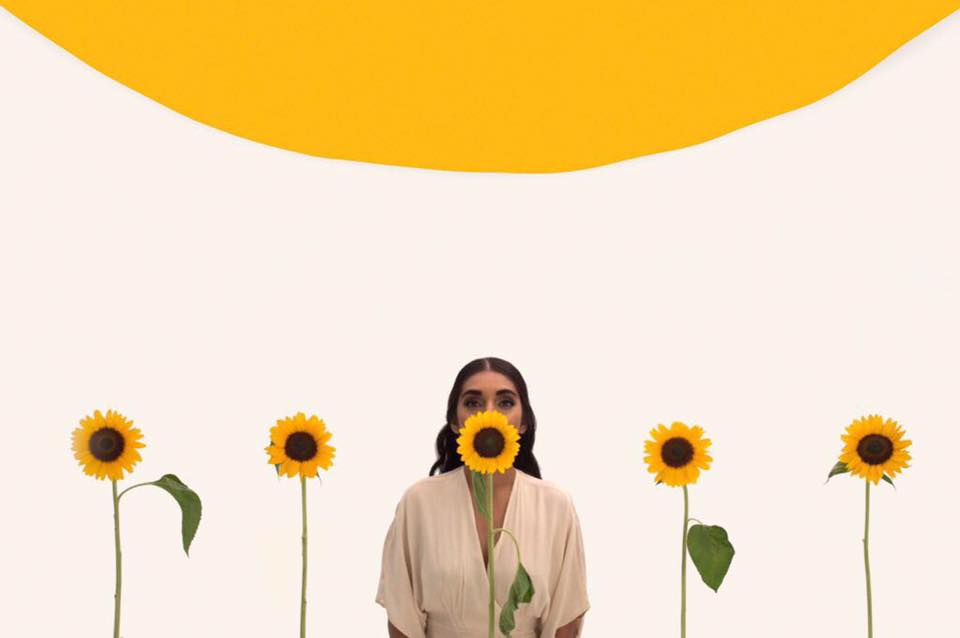 Rupi Kaur: poesía&nbsp;sanadora